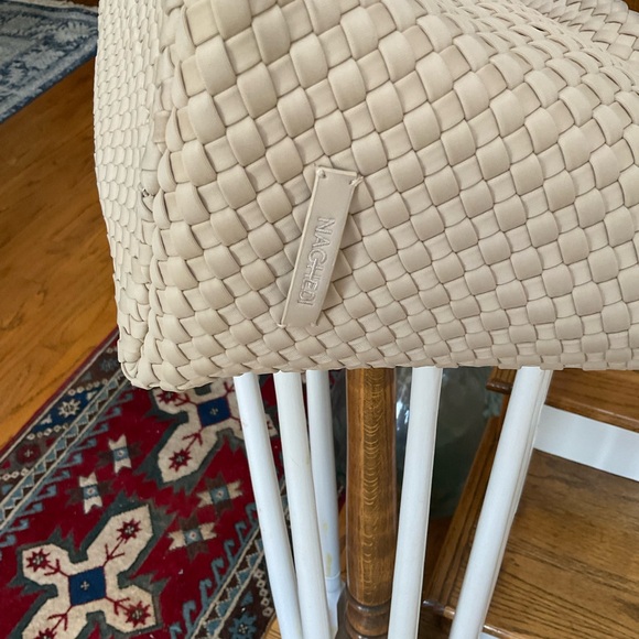 Naghedi St Barth medium tote in Ecru - Picture 3 of 9